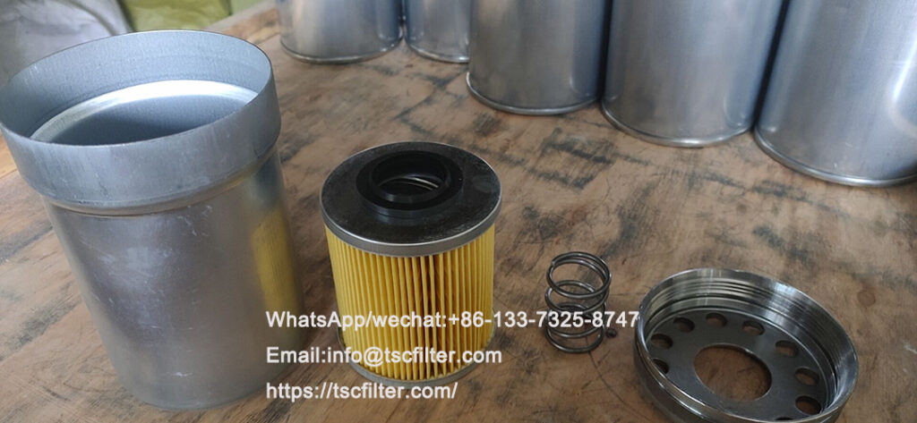 high quality re504836 oil filter for john deere tractor Engine